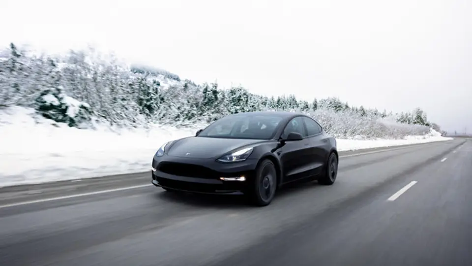Spannende Automatisierungsfeatures sprechen für ein Tesla Model 3 Leasing Angebot