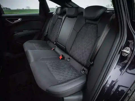 Zweite Sitzreihe des Audi Q4 e-tron Sportback