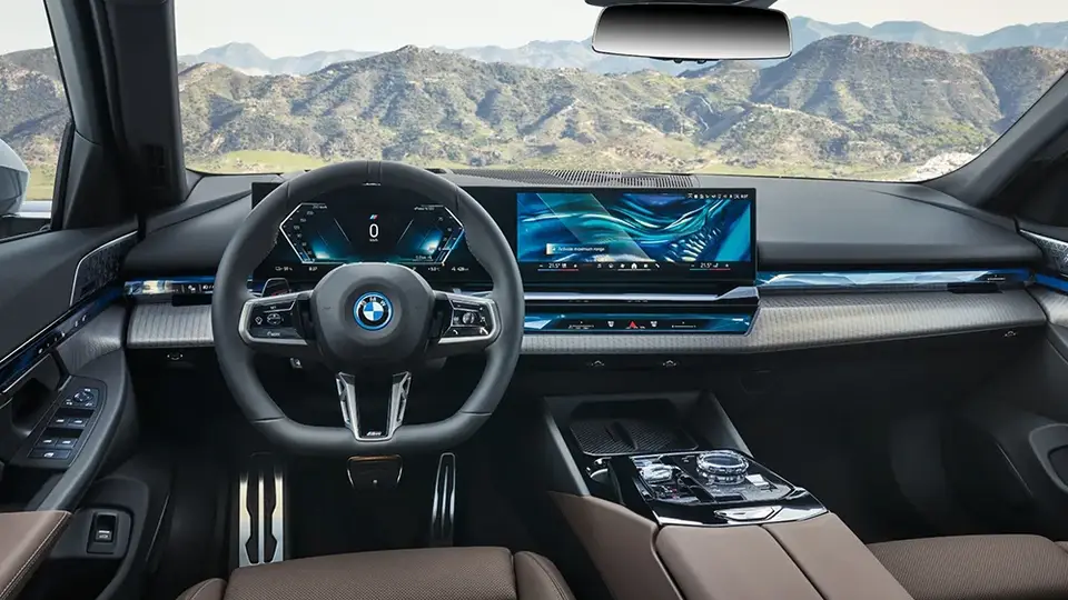 BMW i5 Cockpit