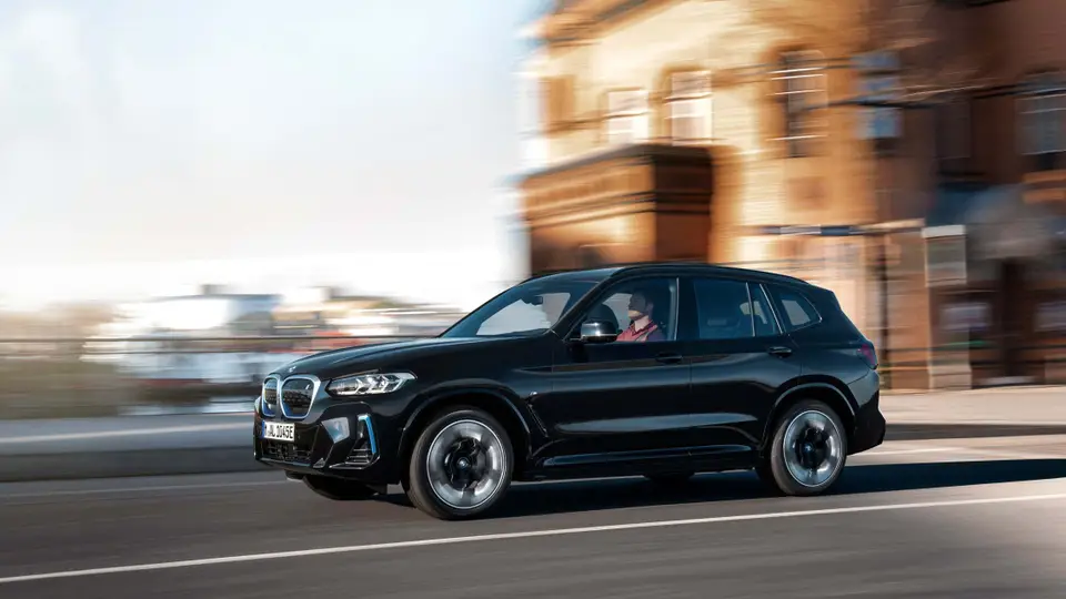 BMW iX3 Leasing