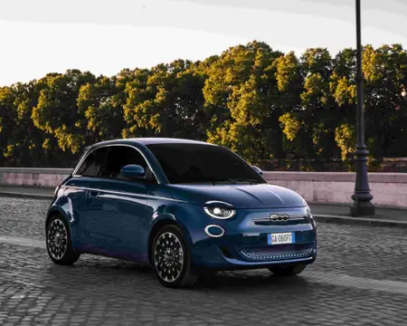 Der neue „la Prima“ -Hatchback von Fiat-bild