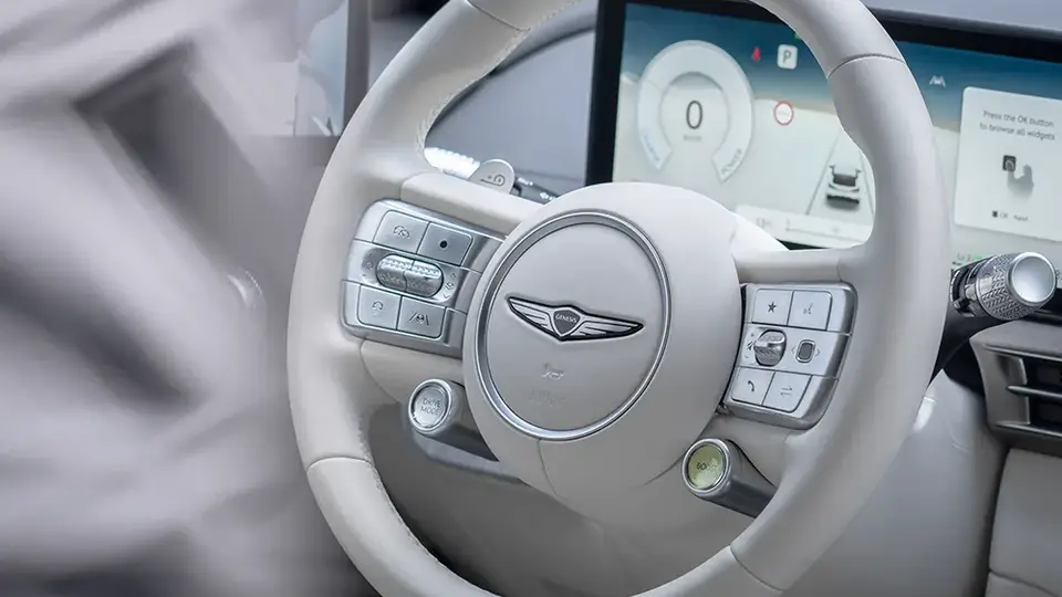 Genesis GV60 Leasing mit Boost-Knopf