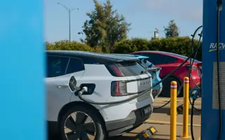 Mit hocsy.eu findest du in ganz Deutschland Ladepunkte für günstiges Ad-hoc-Laden