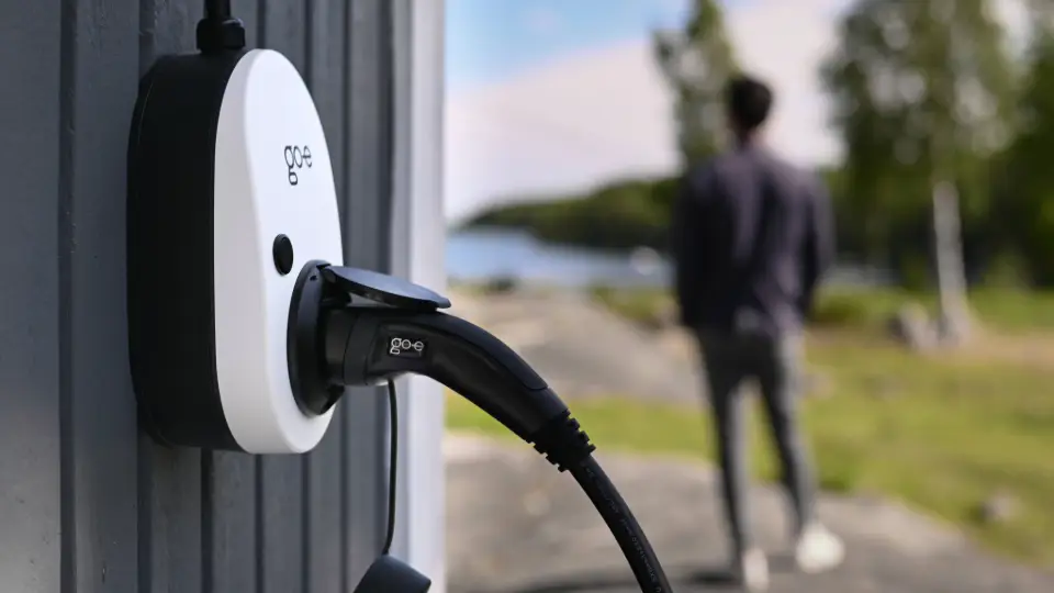 go-e Charger lädt als eine der besten Ladestationen mit PV-Strom