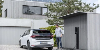 Wallbox Standfuss für Webasto Next Wallbox