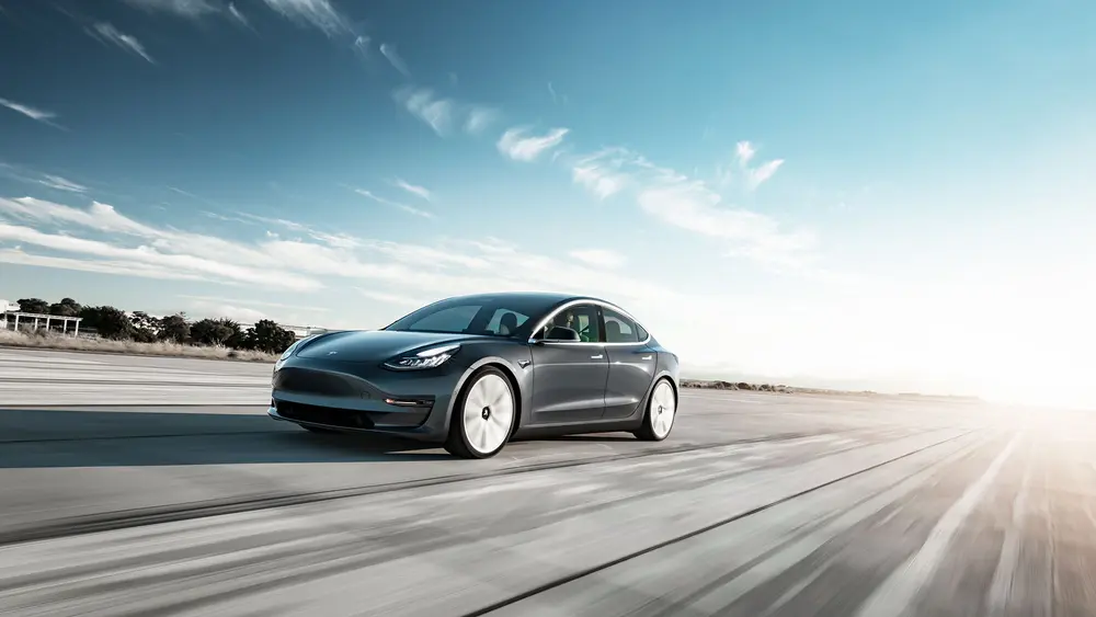 Tesla Model 3 Maximale Reichweite