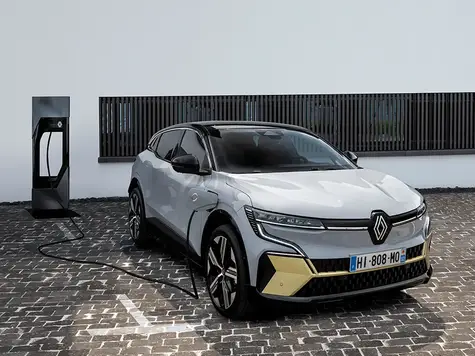 Mégane E-TECH Electric Kofferraum umgeklappt