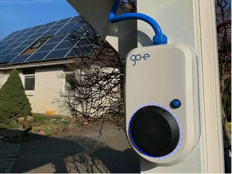 go-e Charger HOMEfix (11 kW) go-eCharger HOMEfix mit Solaranbindung & Lastmanagement